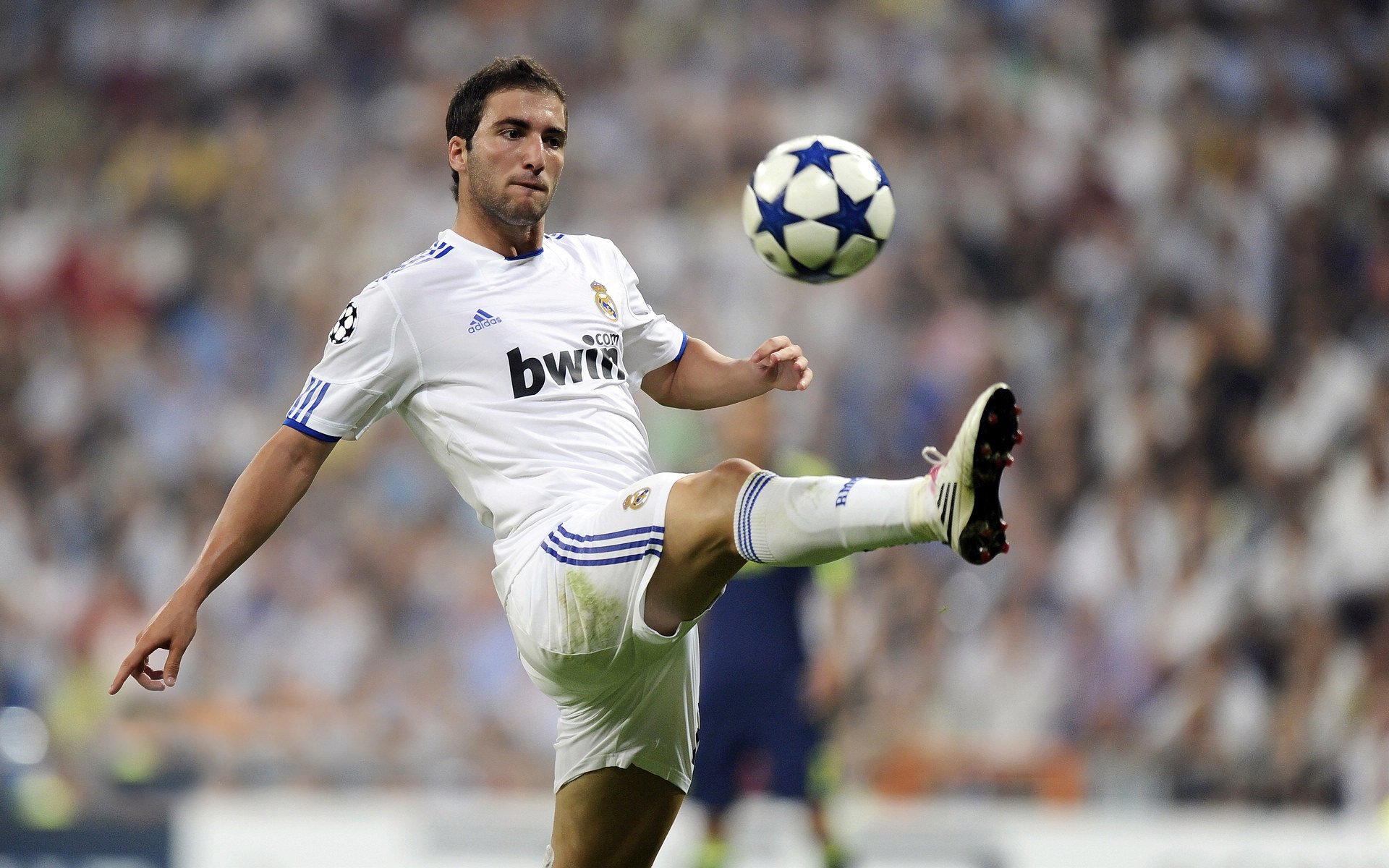 亚冠联赛中国青年队战平 球员心理承受力考验,亚冠中超青年军